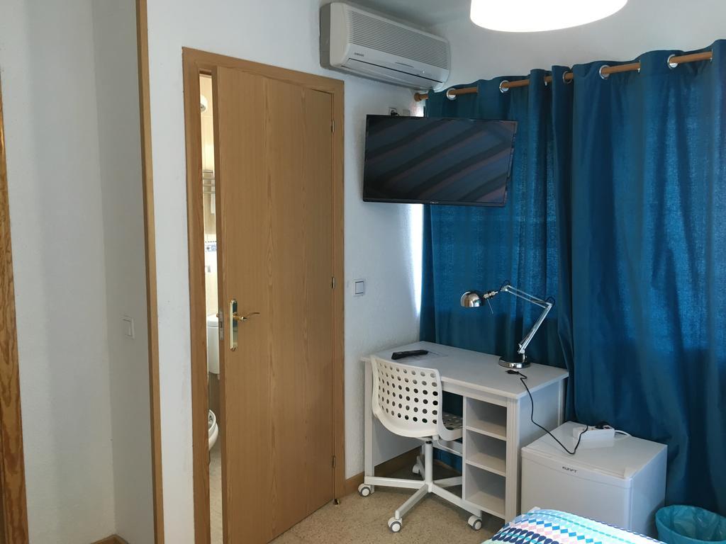 Hostal Tres Cantos Zewnętrze zdjęcie
